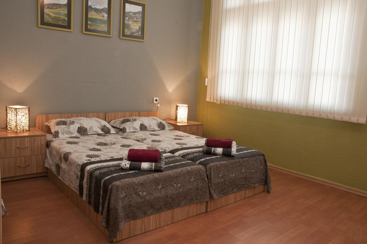 Hostel Mostel Hub Rooms And Apartments Sofia Luaran gambar